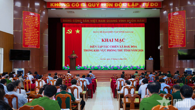 Provinz Gia Lai: Eröffnung einer Gefechtsübung in der Gemeinde Dak Doa.