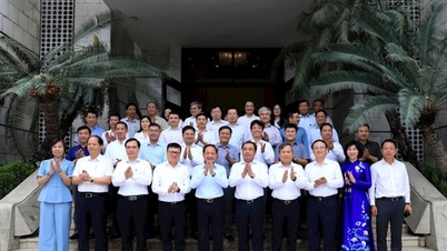 Președintele Comitetului Popular din Hanoi, Vu Dai Thang: Presa contribuie la consolidarea încrederii sociale și la crearea consensului în rândul oamenilor.
