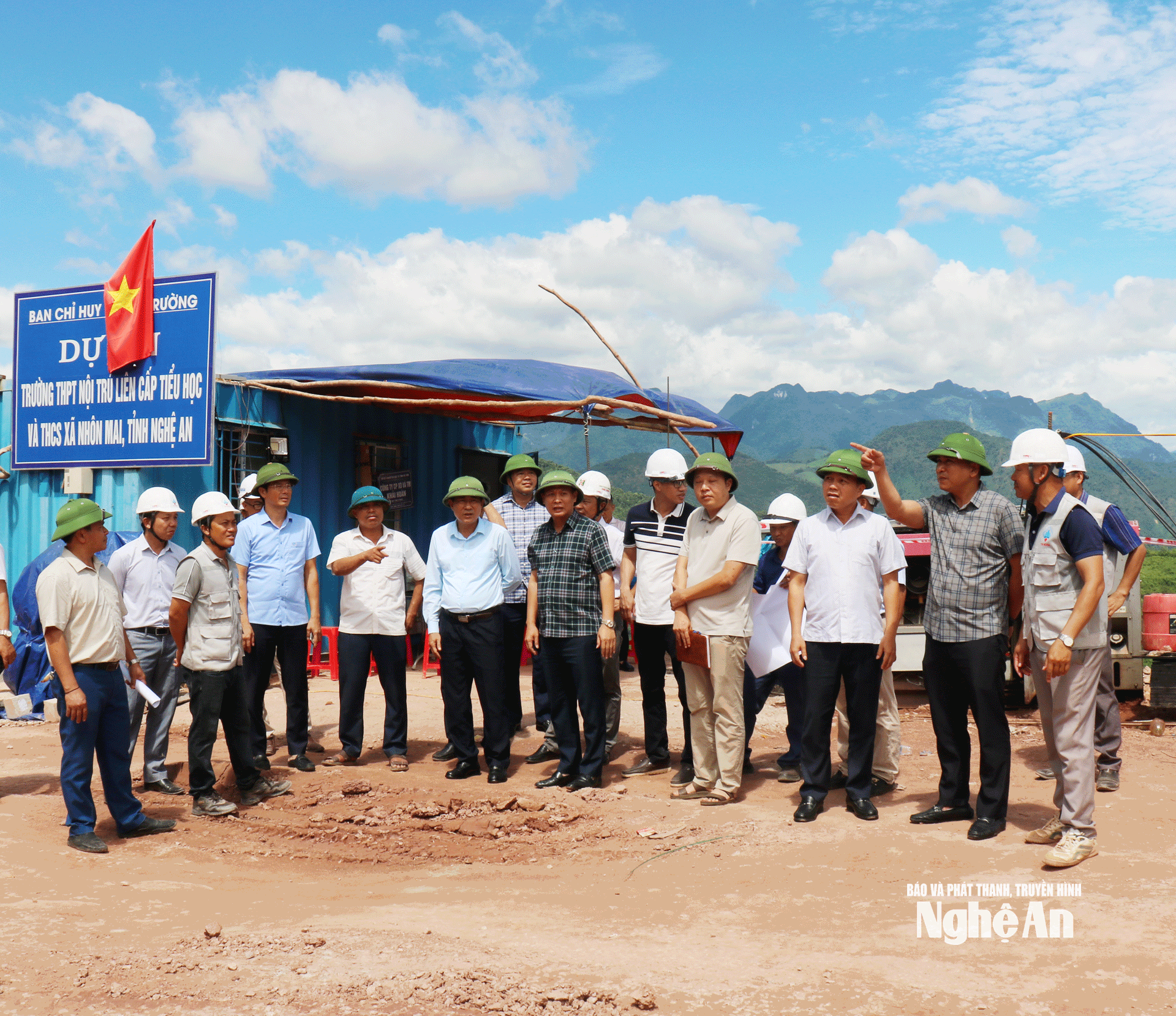 Lãnh đạo tỉnh Nghệ An kiểm tra tiến độ xây dựng các trường phổ thông nội trú liên cấp ở vùng biên