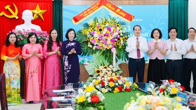 ນິງບິ່ງ ໄດ້ຈັດກອງປະຊຸມກັບຄະນະຜູ້ແທນທີ່ເຂົ້າຮ່ວມກອງປະຊຸມໃຫຍ່ແມ່ຍິງທົ່ວປະເທດຄັ້ງທີ 14.