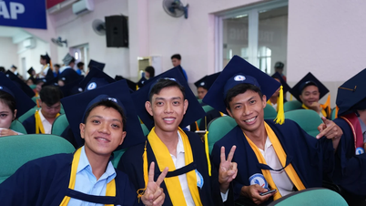 Dong Thap University tildelte diplomer til 156 nyuddannede.