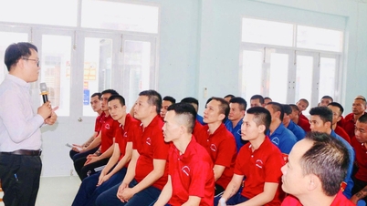 Memperluas peluang pekerjaan untuk komuniti etnik minoriti.