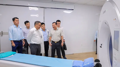 O modelo de assistência médica privada contribui para a assistência médica comunitária.