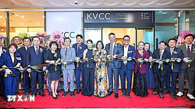 Inauguração do Centro de Intercâmbio Cultural Coreia-Vietnã em Daegu.