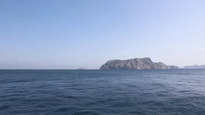 The US affirms that the Strait of Hormuz will be free to navigate under the new peace agreement.