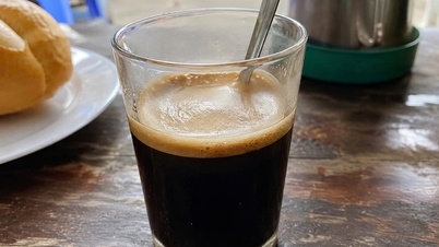 Boire du café tous les matins : 6 bienfaits pour la santé et 4 points à retenir.