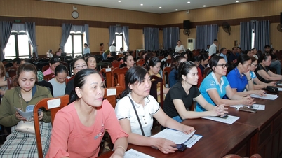 การอบรมเกี่ยวกับกฎหมายสหกรณ์ปี 2023 และนโยบายภาษีสำหรับครัวเรือนธุรกิจเกือบ 200 หลังในเขตอันเค