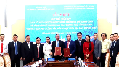 Ulkomaanasioiden neuvonnan koordinointia koskevien sääntöjen allekirjoittaminen Ho Chi Minh Cityssä.