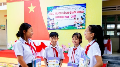 Hòa Vang triển khai chương trình giao mượn sách giáo khoa năm học 2026 - 2027