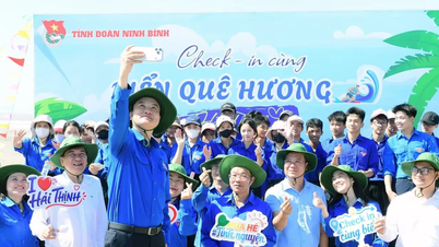 Les jeunes de Ninh Binh envoient leurs espoirs et leurs aspirations au 13e Congrès national de l'Union de la jeunesse.