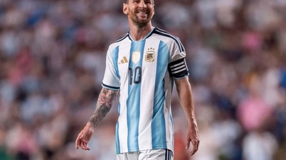 Argentinas træner kommer med gode nyheder om Messi forud for kampen mod Algeriet.