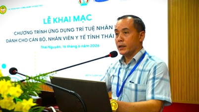 Thai Nguyenin terveysministeriö järjesti tekoälyn (AI) soveltamista käsittelevän koulutuskurssin 1 100 terveysalan virkamiehelle, virkamiehelle ja työntekijälle.