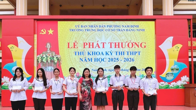 Trường THCS Trần Đăng Ninh đón 'mùa quả ngọt' với thành tích ấn tượng