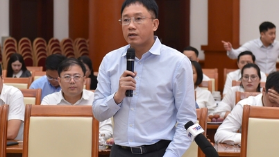The Ministry of Finance discusses proposals for tax policy.
