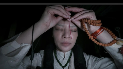 Spiritual rituals associated with the legend of the ghost of the Hứa family.