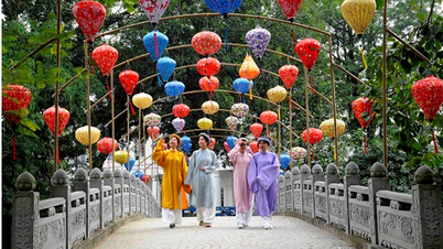 การพัฒนาการท่องเที่ยวยามค่ำคืนในเมืองโบราณฮัวลู่