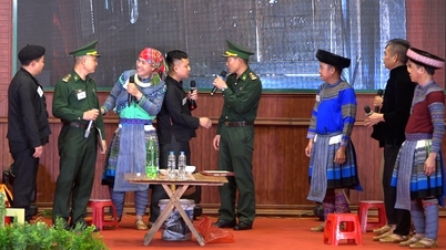 Lào Cai: Người dân biên giới học kỹ năng số và kiến thức pháp luật qua sân khấu hóa