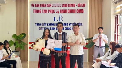 Lang Biang Mahallesi - Da Lat: Halkın yanında ve halk için bir yönetim kurmak.