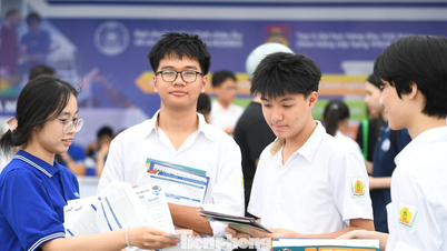 นักเรียนที่จบการศึกษาโดยไม่ได้รับข้อยกเว้นพิเศษ สามารถได้รับการพิจารณาเข้าศึกษาต่อในมหาวิทยาลัยได้หรือไม่?