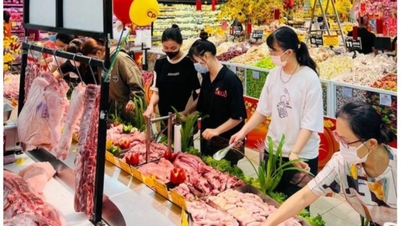 Preços da carne suína hoje, 24 de junho: Os preços no sul e nas terras altas centro-oeste estão em tendência de queda, enquanto em todo o país oscilam entre 61.000 e 68.000 VND/kg.