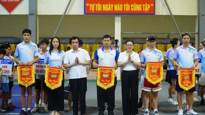 Über 200 Athleten nahmen am 2. Dien Bien Provinz Familien-Pickleball-Turnier 2026 teil.