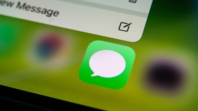 تسبب نظام التشغيل iOS 26 في حدوث أخطاء في تطبيق iMessage، مما دفع شركة Apple إلى التدخل.