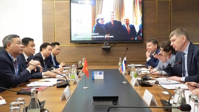 Vietnam a Ruská federace v nové fázi podporují hospodářskou, finanční a investiční spolupráci.