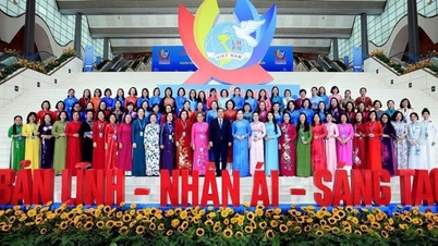 Kongres Nasional ke-14 Serikat Wanita Vietnam telah berakhir dengan sukses, menciptakan momentum baru bagi kerja Serikat dan gerakan perempuan.