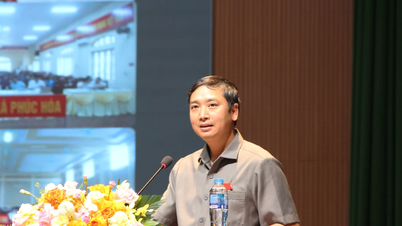 De voorzitter van de provinciale volksraad van Bac Ninh beantwoordt een reeks verzoeken van kiezers.