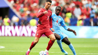 Kiedy Ronaldo jest kimś więcej niż tylko piłką nożną i Mistrzostwami Świata...