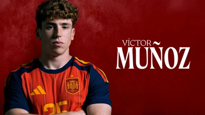 Liverpool îl transferă pe Victor Munoz: Prima piesă strategică din puzzle-ul lui Andoni Iraola.