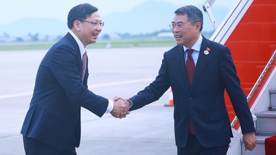 Le Premier ministre Le Minh Hung est rentré à Hanoï, concluant avec succès son voyage de travail en Russie.