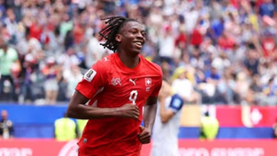 Tiền vệ 20 tuổi của Thụy Sĩ lập kỷ lục World Cup