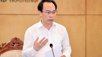 Menteri Pendidikan dan Pelatihan berbicara tentang solusi untuk mengurangi bimbingan tambahan dan kelas tambahan.