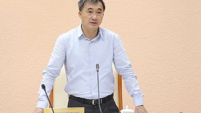 Le vice-ministre Tran Van Thuan : Le Conseil national de l’ordre des médecins accélère les préparatifs de l’examen d’évaluation des compétences professionnelles des médecins.
