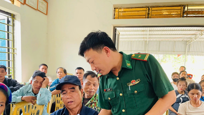 កងកម្លាំងការពារព្រំដែនជួយប្រជាជននៅតំបន់ភ្នំនៃខេត្តង៉េអានជាមួយនឹងការផ្លាស់ប្តូរឌីជីថល។