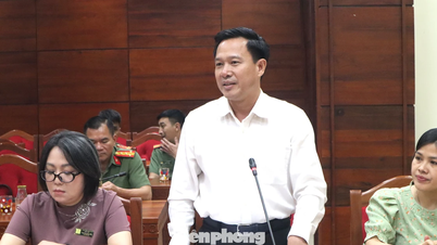 Mengapakah sekolah swasta melarang pelajar membawa telefon ke kelas, manakala sekolah awam tidak?