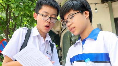 คะแนนสอบเข้าศึกษาต่อชั้นมัธยมศึกษาปีที่ 4 (เกรด 10) ของโรงเรียนรัฐบาลทุกแห่งในฮานอย