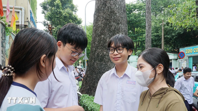 Hanoi kihirdeti a 10. osztályos felvételi vizsga eredményeit 124 állami középiskolában.