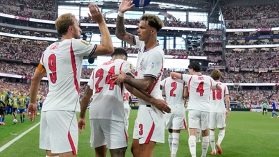 Copa do Mundo de 2026: Inglaterra vence a Croácia, vendas de preservativos disparam.