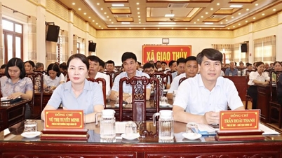 Enligt den senaste omorganisationen av byar och grannskap i Ninh Binh (tidigare Nam Dinh-provinsen) kommer den folkrikaste byn i Giao Thuy kommun att ha över 1 500 hushåll.