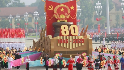 Để lịch sử soi đường cho một thế kỷ phát triển mới