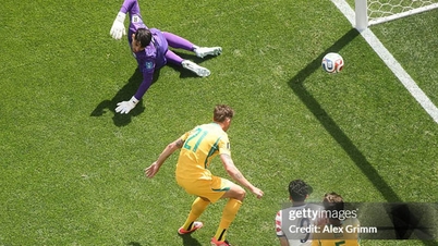 Yhdysvaltain joukkue voitti Australian 2-0: Kun historia ja onni suosivat amerikkalaista joukkuetta.