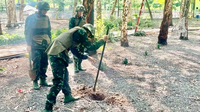 Die Vorbereitungen für die Suche nach den Überresten gefallener Soldaten im Le Thi Rieng Park am 26. Juni laufen.