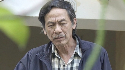 Pensiun dan honorarium seniman rakyat dan seniman veteran.