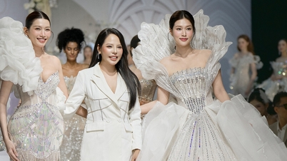 Cik Thien An dan Naib Johan Quynh Chau memakai gaun pengantin yang tidak konvensional.