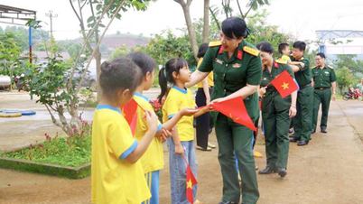 Musim panas tidak berakhir di sekolah-sekolah Kor Tentera Darat ke-16.