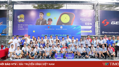 Setkání pickleballu u příležitosti 101. výročí Dne vietnamského revolučního tisku.