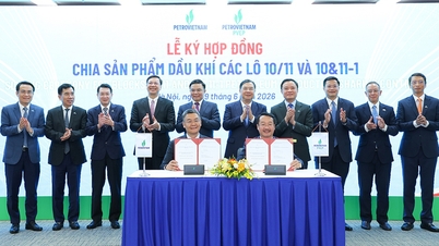 Petrovietnam menandatangani projek-projek utama, mengembangkan bekalan gas untuk ekonomi.