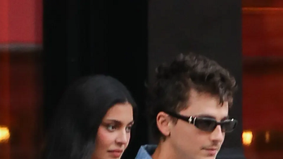 Kylie Jenner dan Timothée Chalamet tampil memukau dengan pakaian Chrome Hearts mereka di Final NBA.